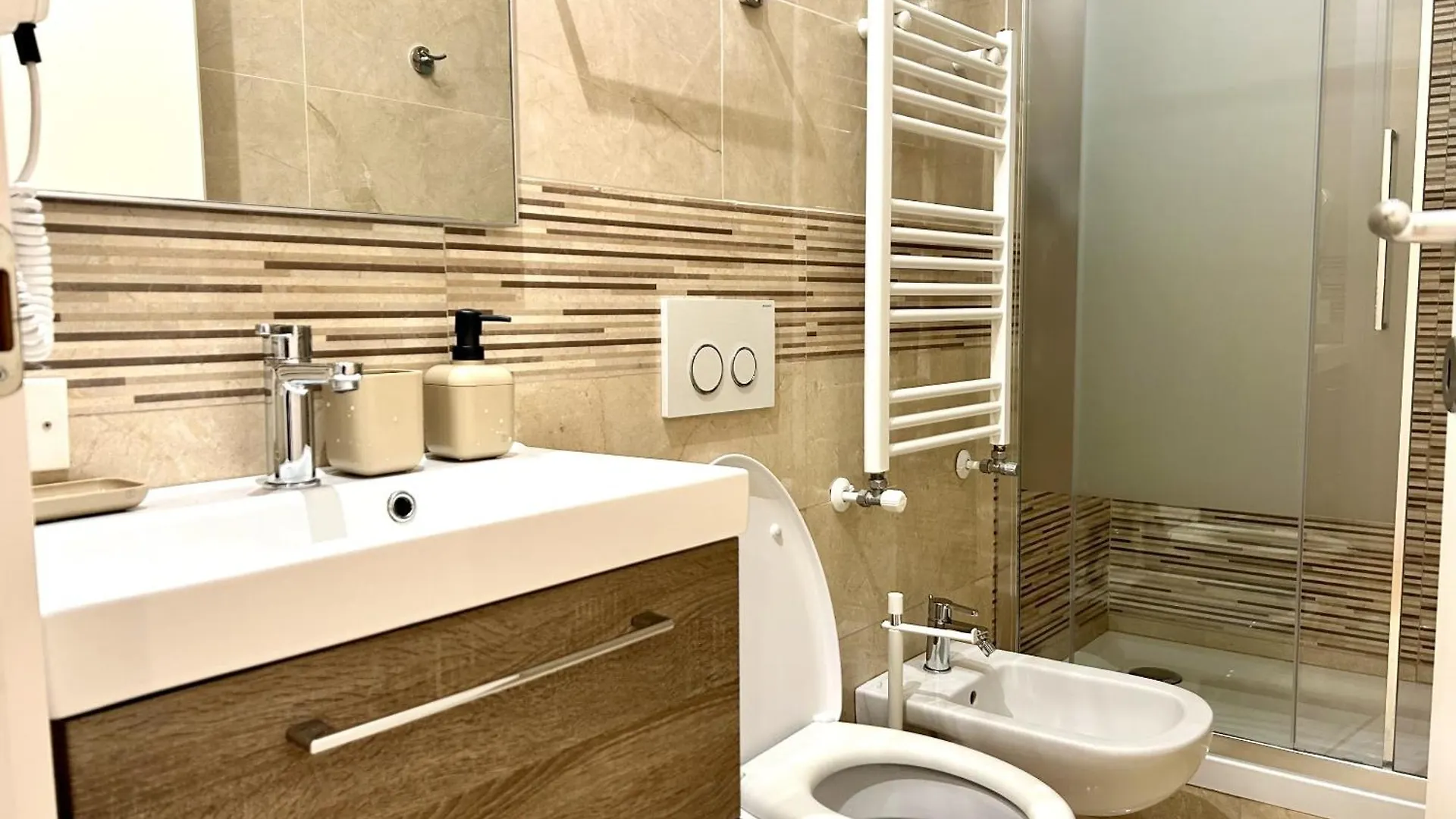 Marsela Suites-Independent Apartment Venezia