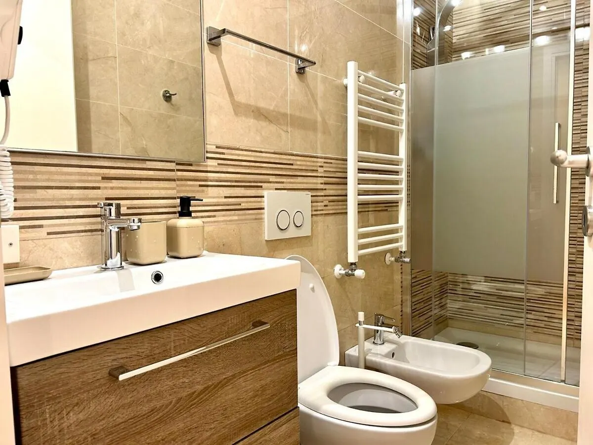 Marsela Suites-Independent Apartment Venezia
