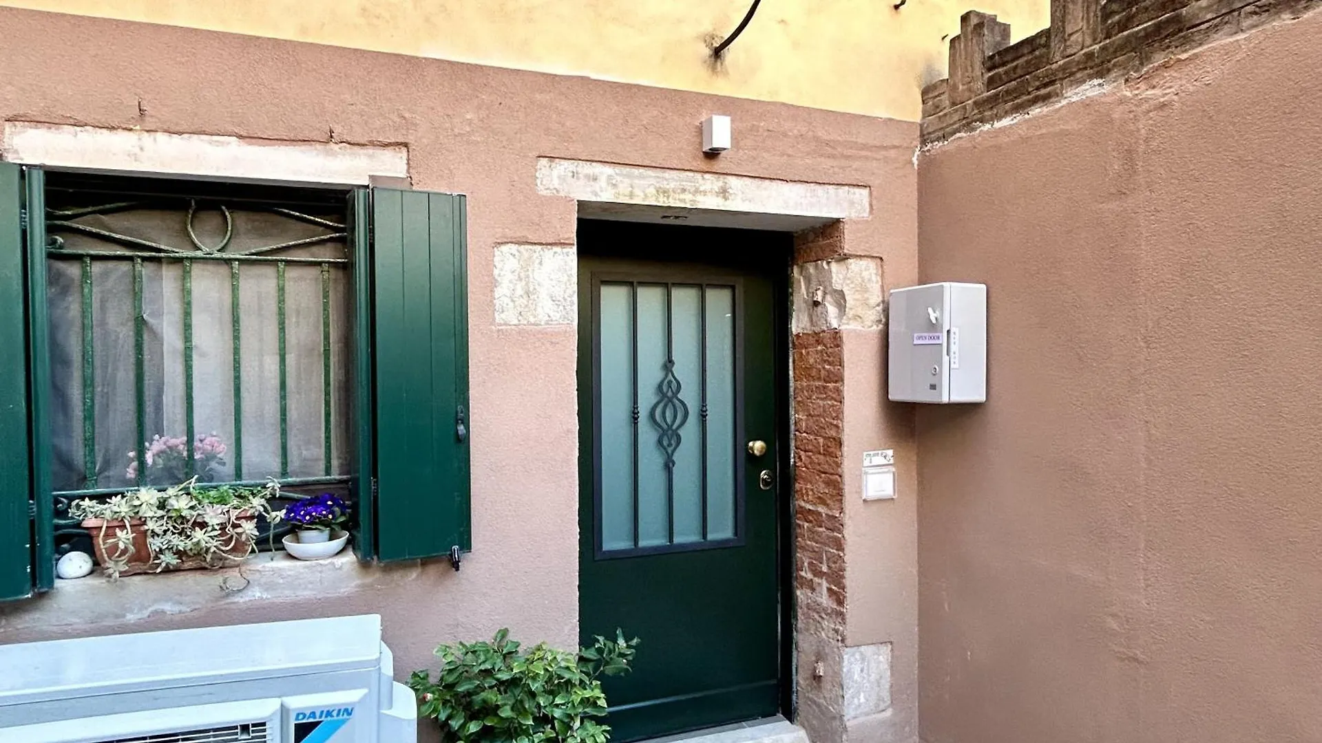 Marsela Suites-Independent Apartment Venedik